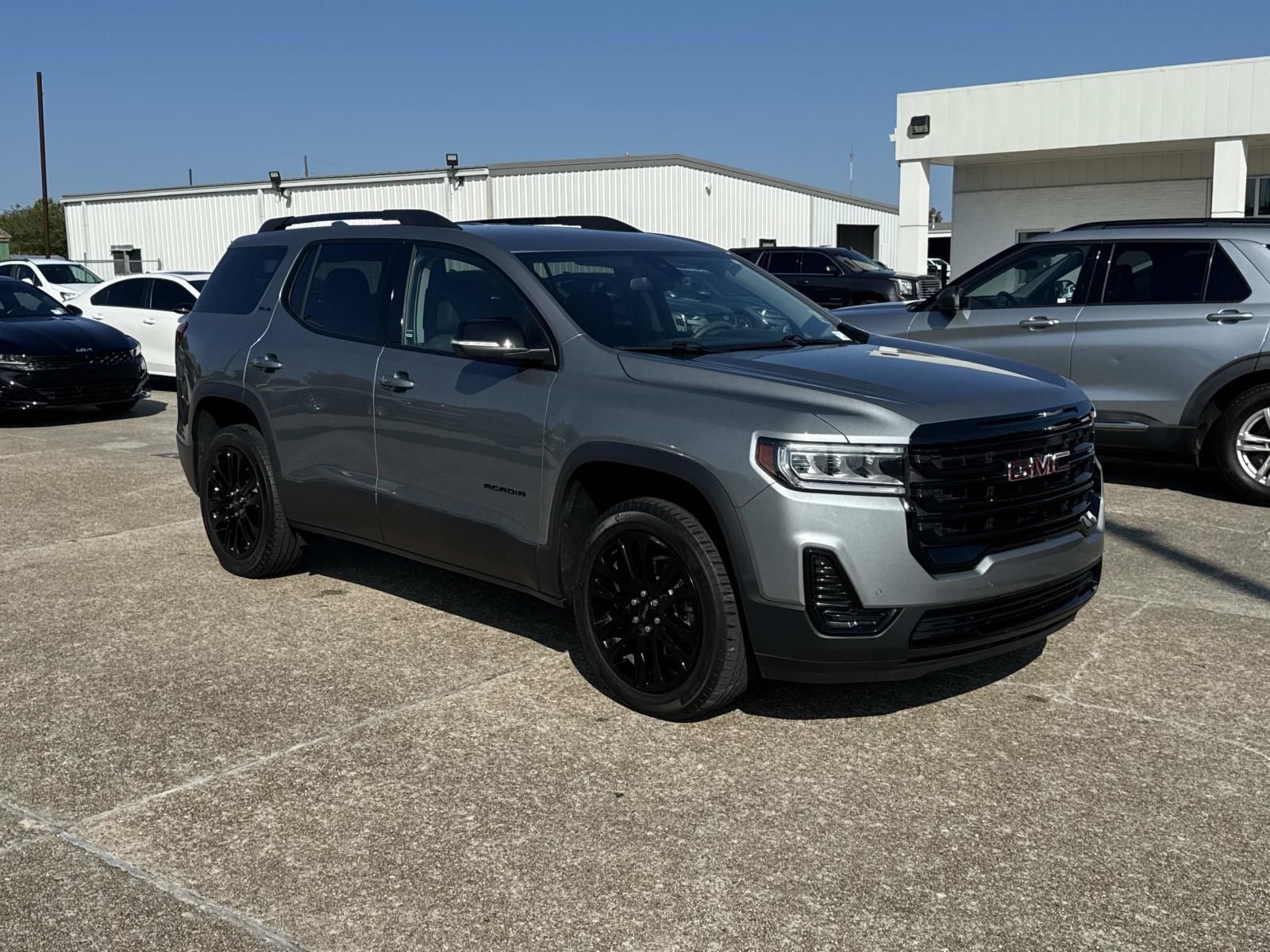 2023 GMC Acadia SLE FWD