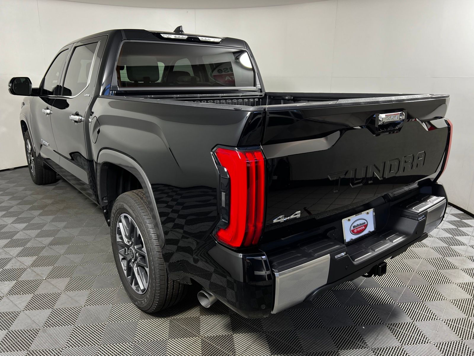 Thumbnail: 2022 Toyota Tundra - 7