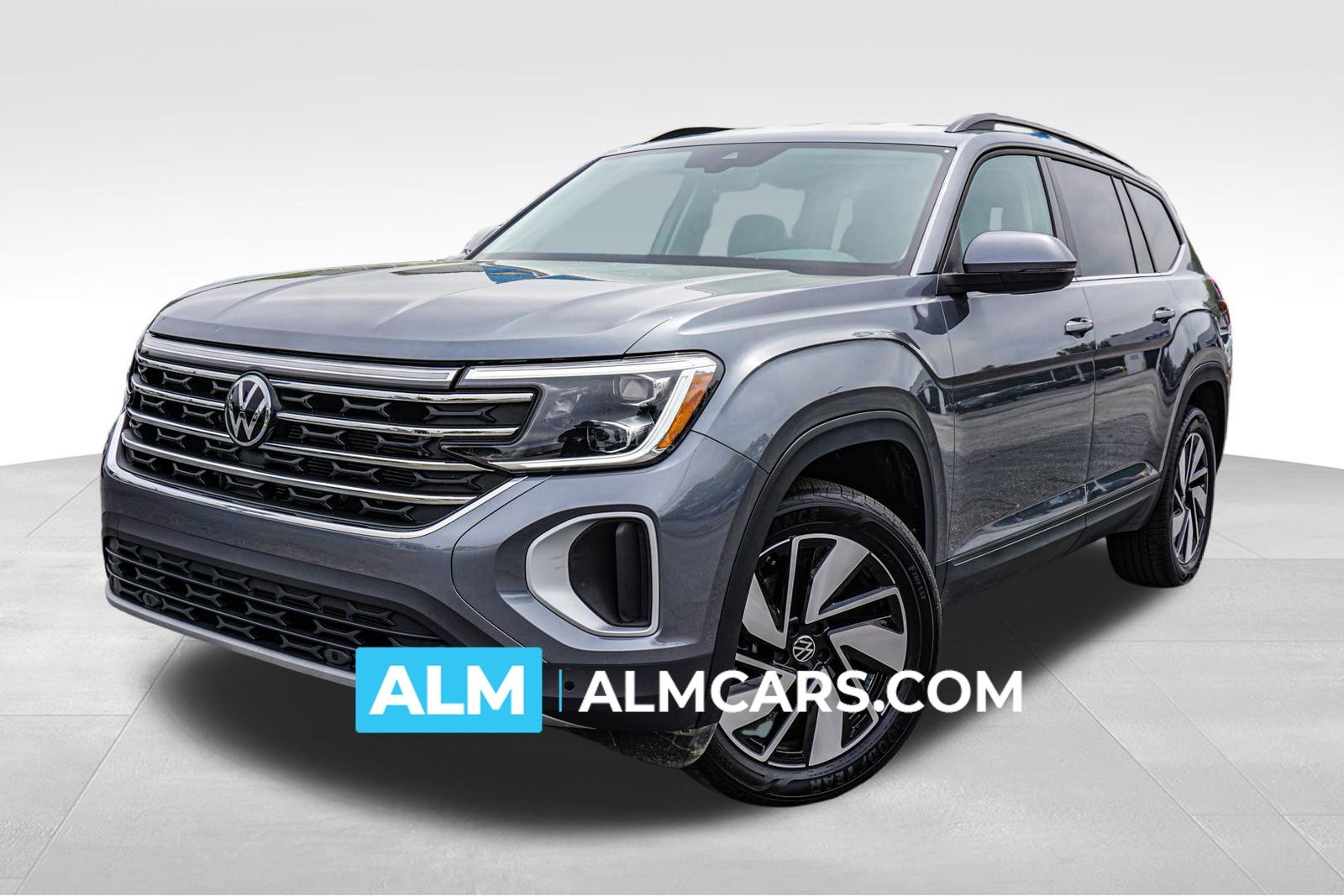 Gray 2025 Volkswagen Atlas SE FWD with Technology SUV / Crossover Front-Wheel Drive 8-Speed Automatic