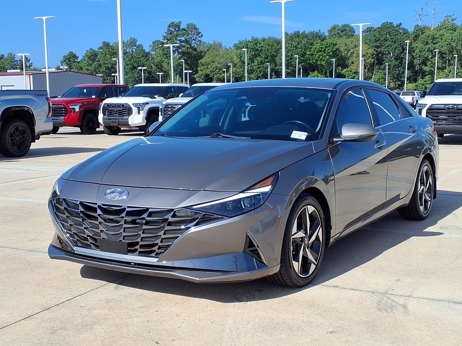 2021 Hyundai Elantra Limited Silver at Emmons Autoplex