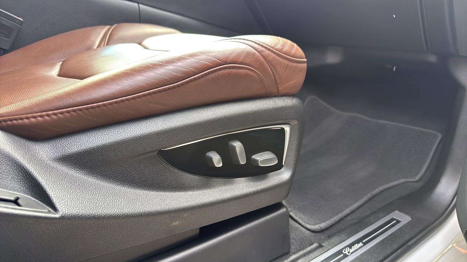 Used Car 2018 Cadillac Escalade  Luxury For Sale Under $35,000 In Austin, Texas