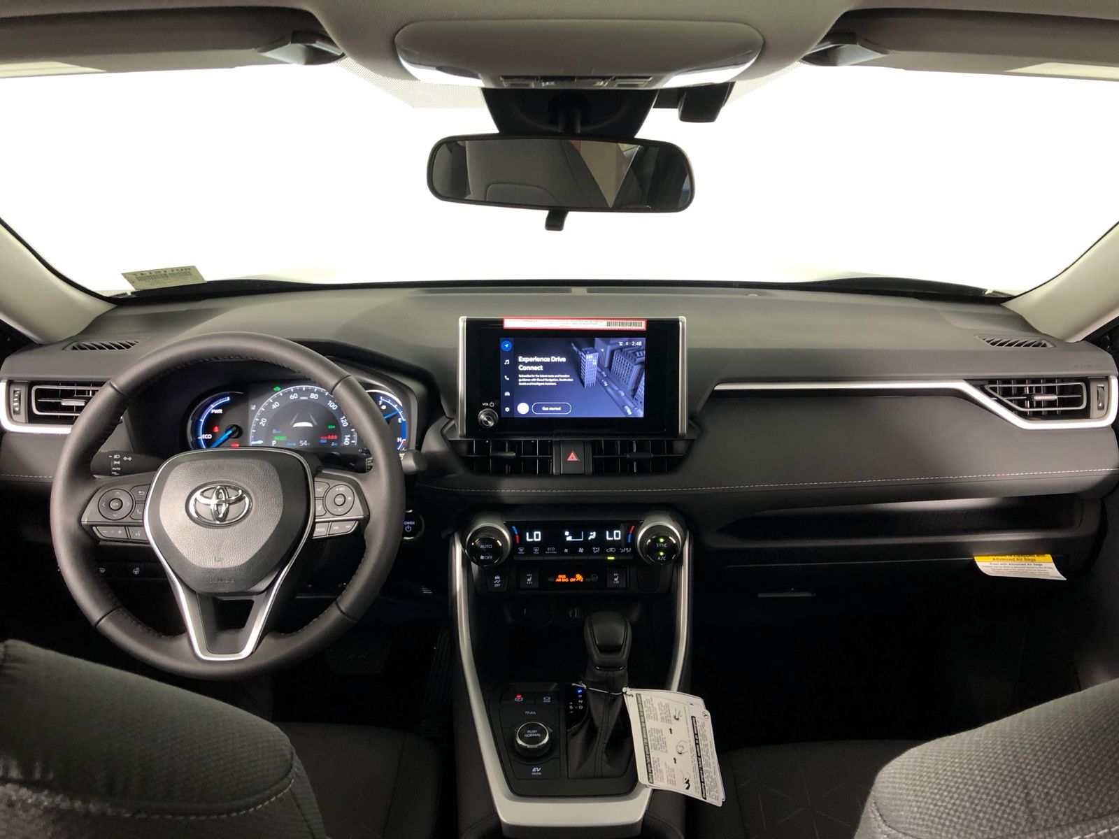 Thumbnail: 2025 Toyota RAV4 - 21