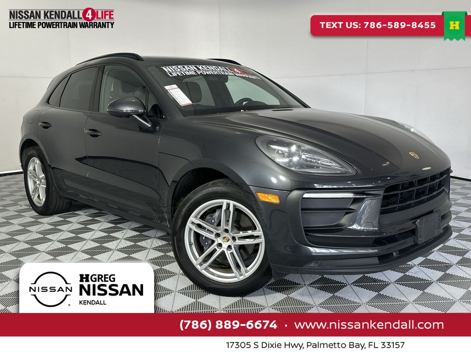 2022 Porsche Macan AWD