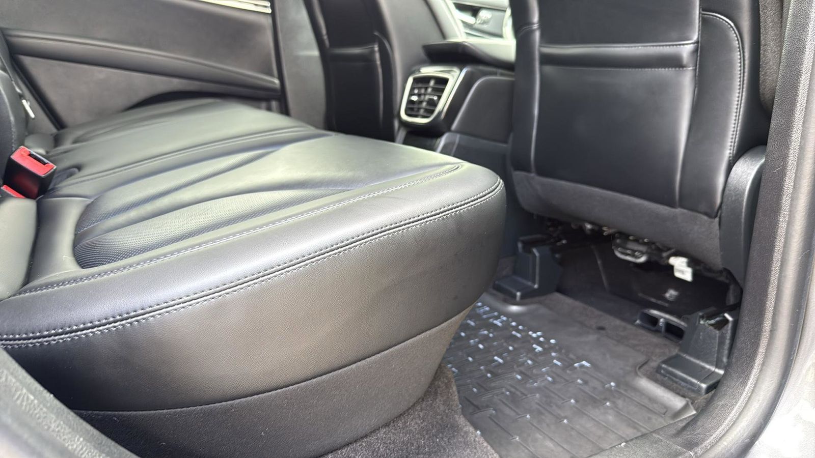 Used Car 2021 Lincoln Nautilus  Standard For Sale Under $30,000 In Austin, Texas