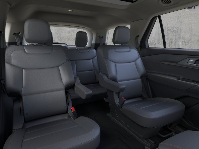 New 2026 Star White Metallic Tri-Coat Ford Active image 11