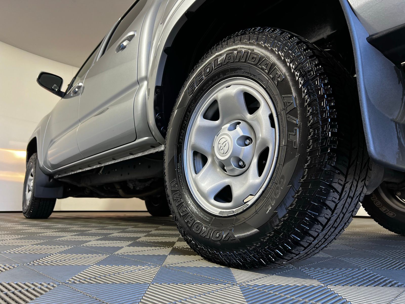 Thumbnail: 2022 Toyota Tacoma - 24