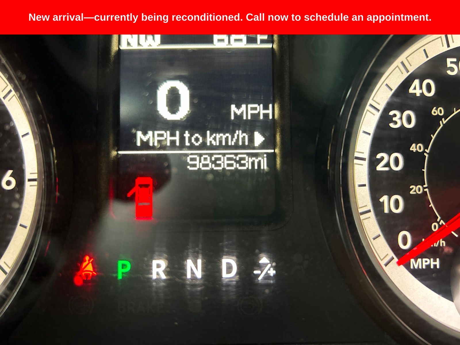 Crystal Metallic 2018 RAM 1500 Pickup Truck Four-Wheel Drive 8-Speed Automatic