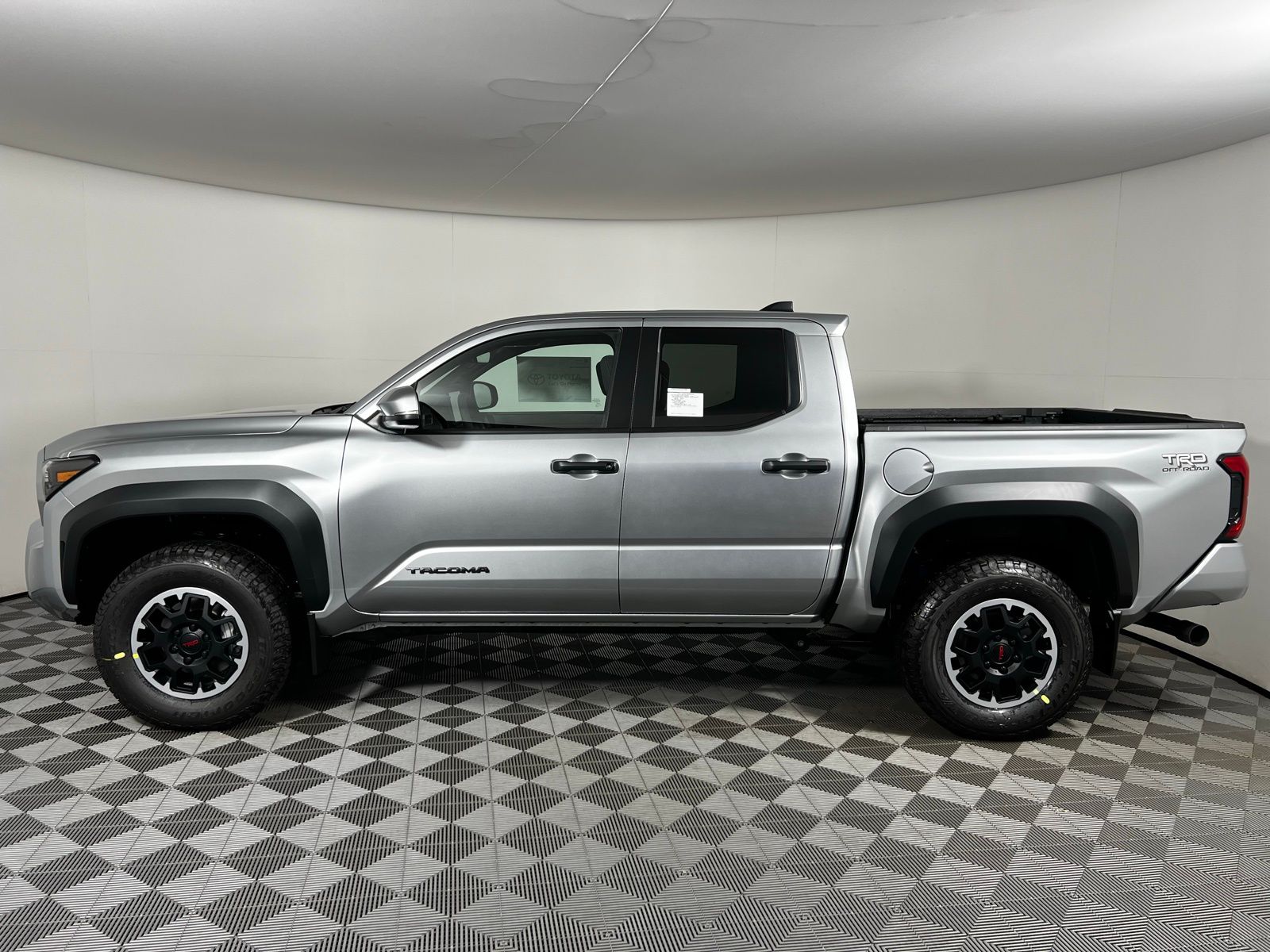Thumbnail: 2025 Toyota Tacoma - 8