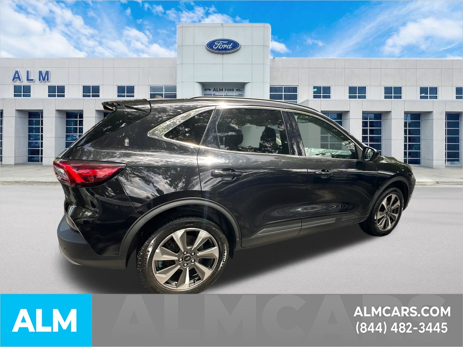 Used 2024 Agate Black Metallic Ford Platinum image 5
