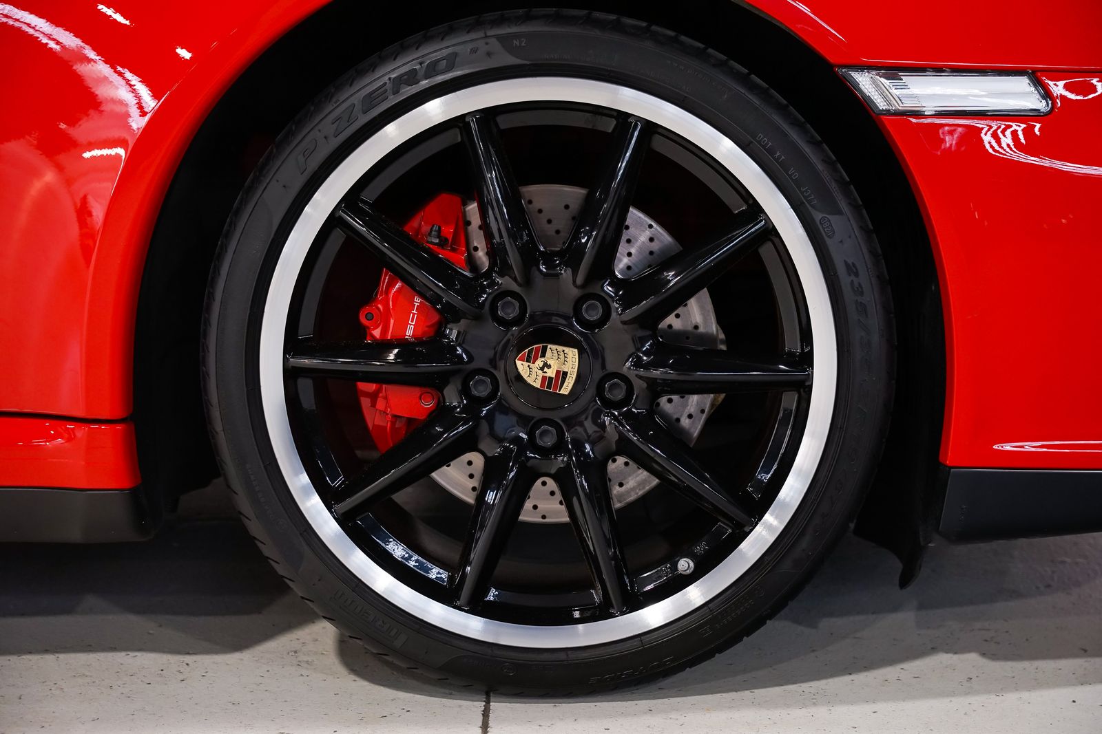 2012 Porsche 911 Carrera 4 GTS — photo 58