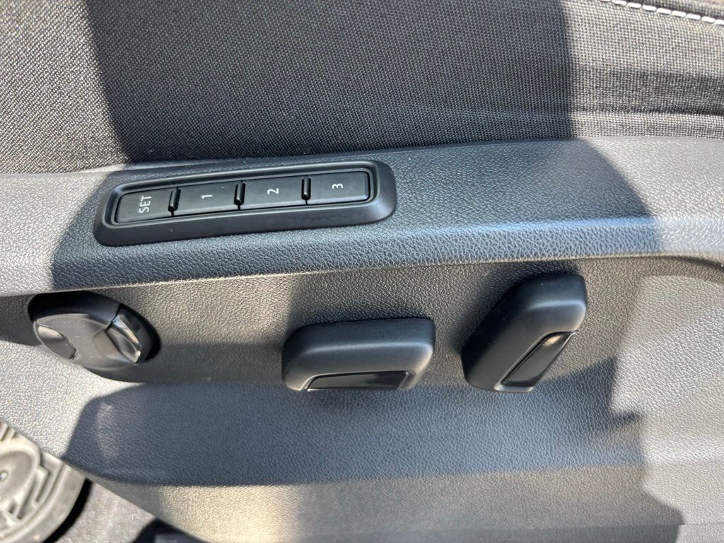 Used Car 2021 Volkswagen Atlas  Sel Premium For Sale Under $25,000 In Austin, Texas