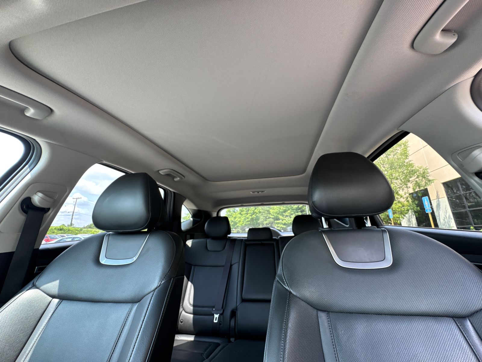 Used 2023 Blue Hyundai Limited image 32