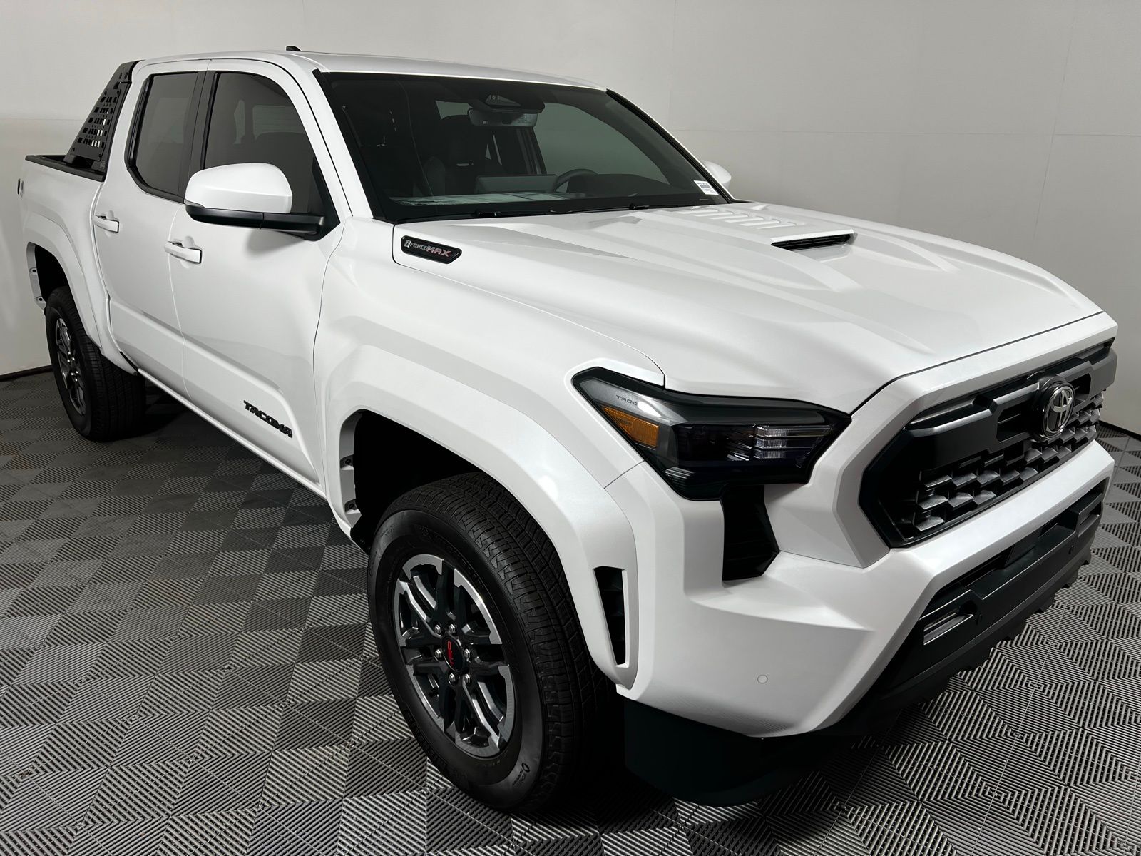 Thumbnail: 2025 Toyota Tacoma - 14