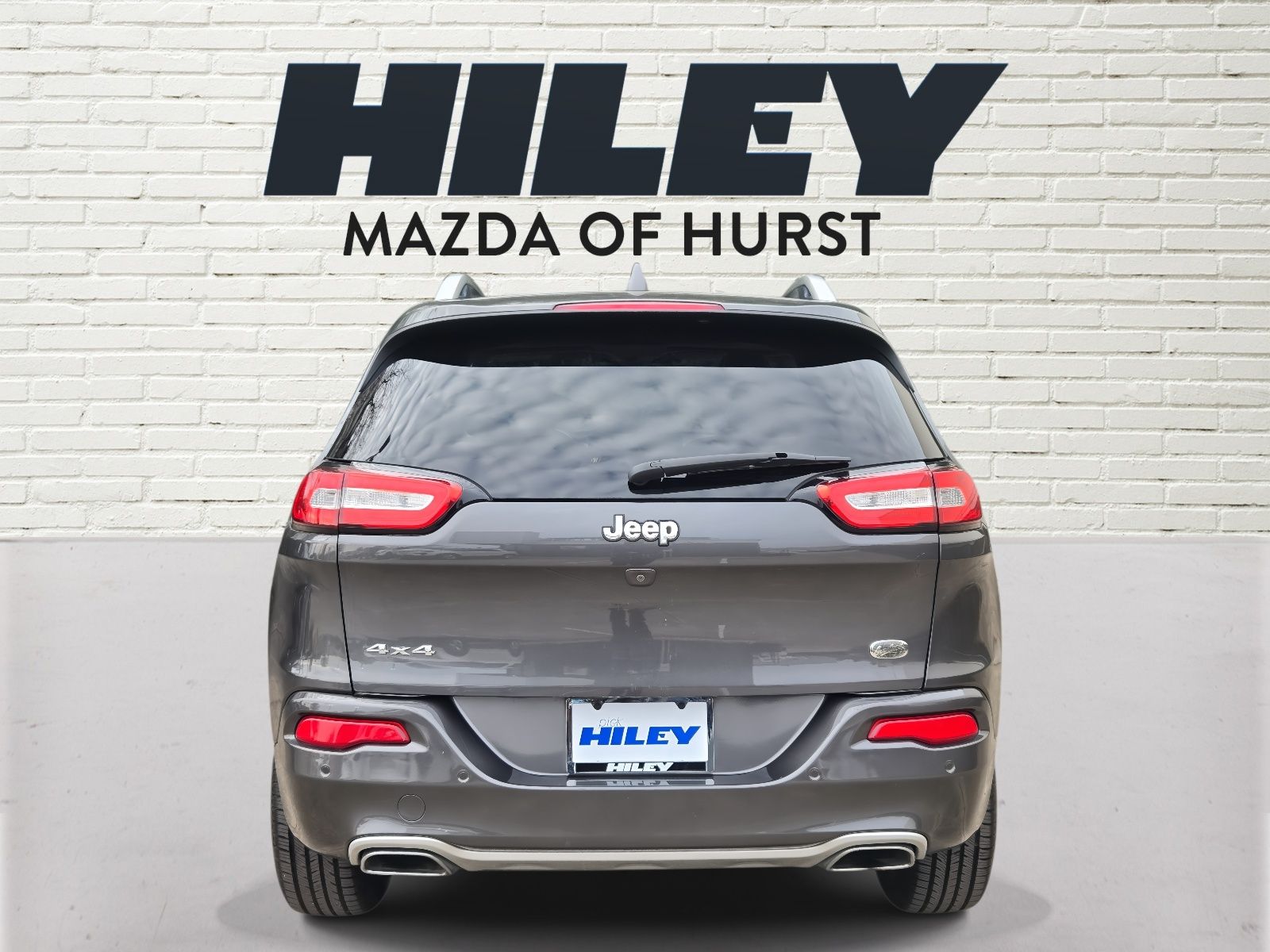 View vehicle photo 5