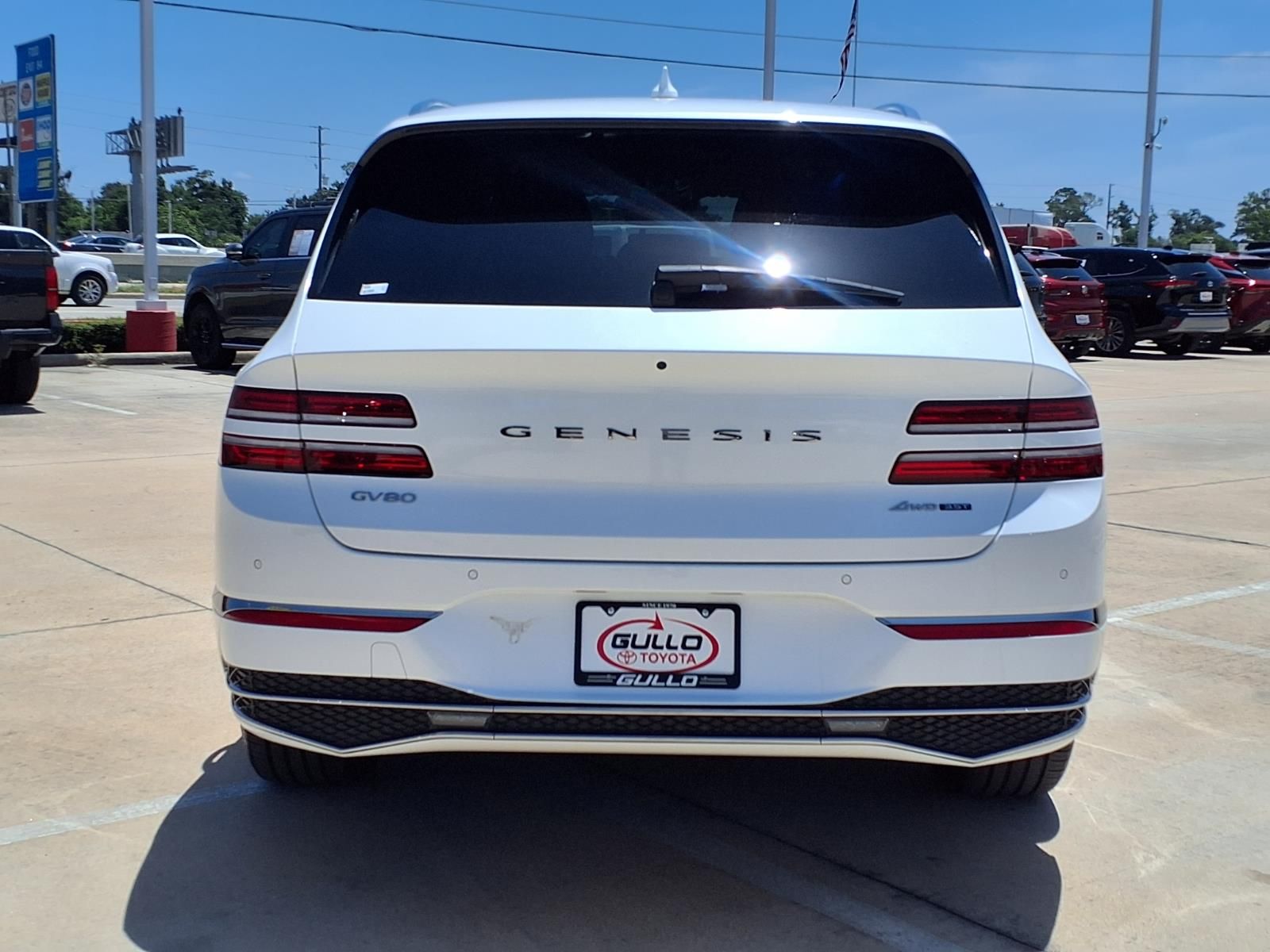 2025 Genesis GV80 3.5T Advanced White at Texan Dodge Chrysler Jeep Ram