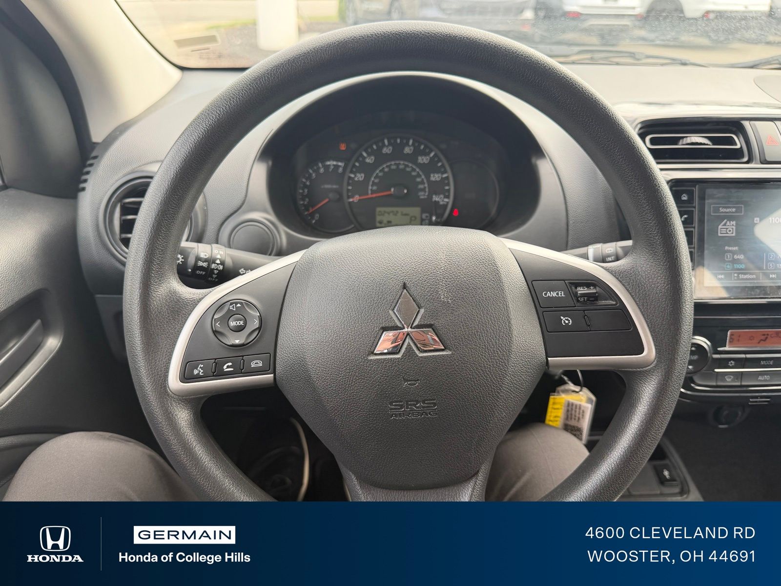 Used 2024 Red Mitsubishi ES image 16