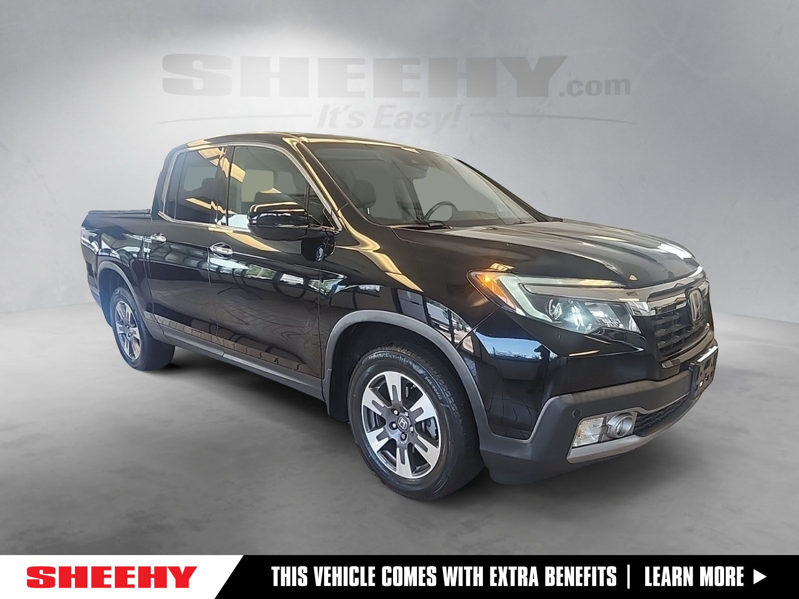 Crystal Black Pearl 2018 Honda Ridgeline Pickup Truck All-Wheel Drive 6-Speed Automatic