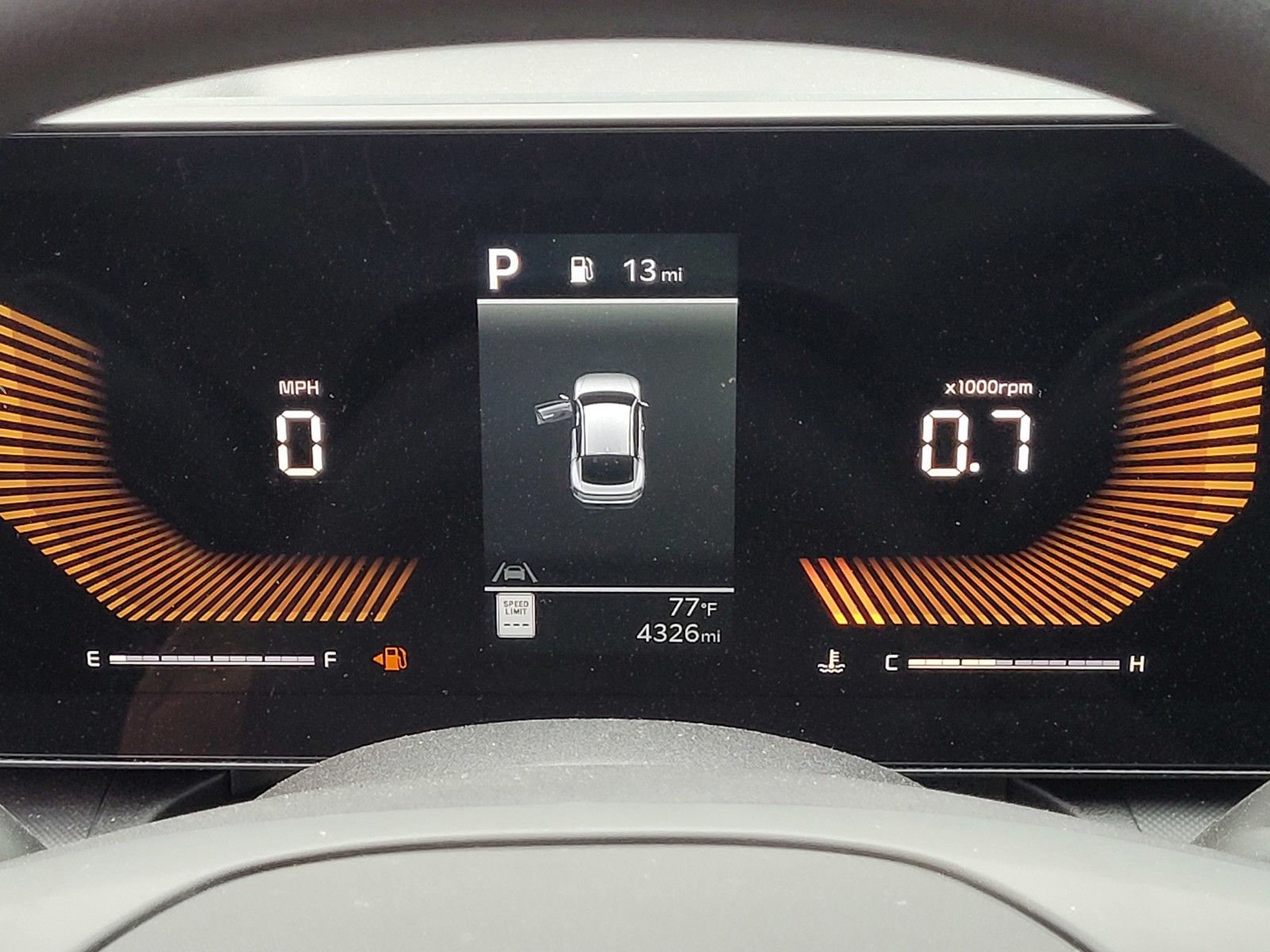 2025 Kia K4 LXS - Photo 29