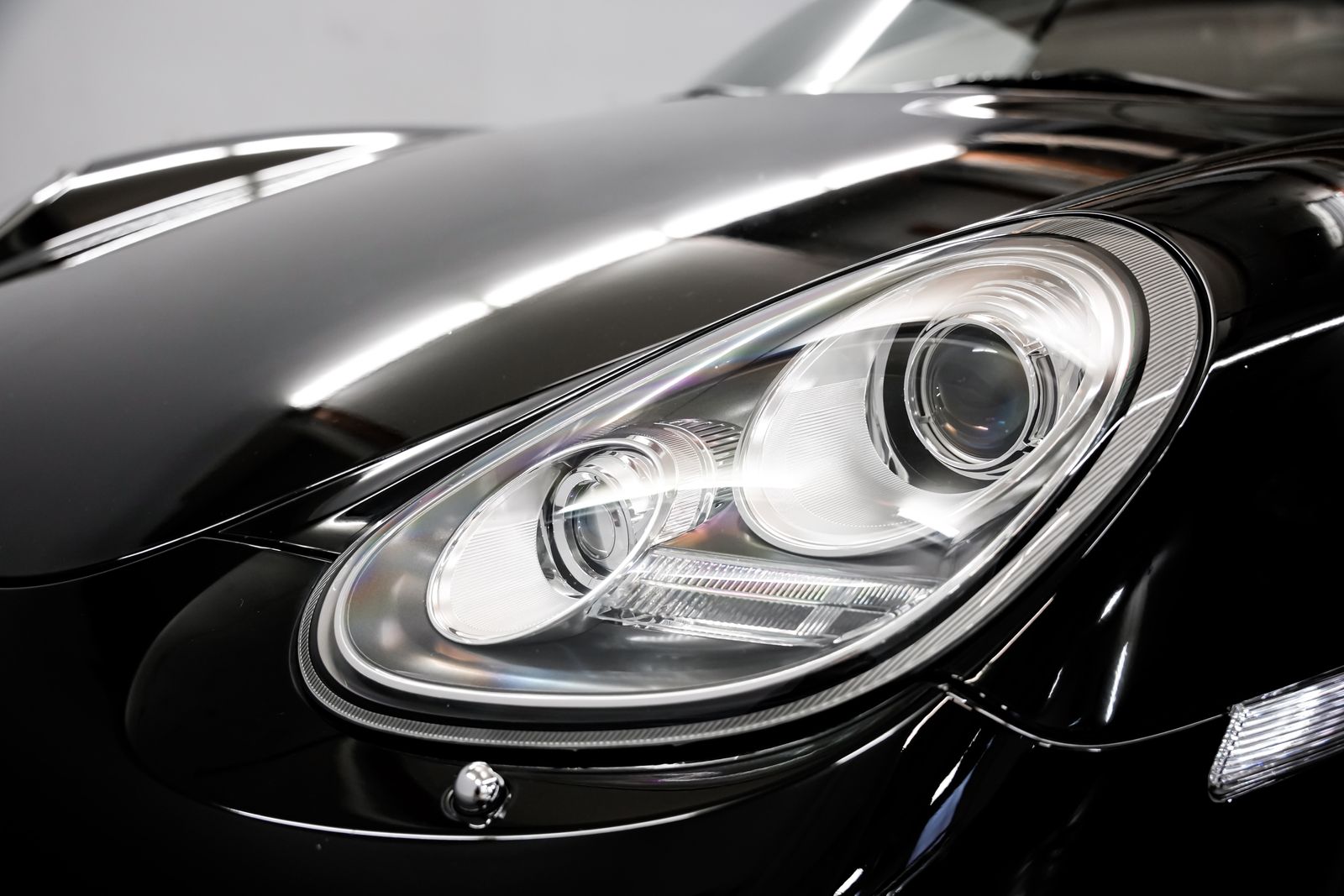 2011 Porsche Boxster Spyder — photo 27