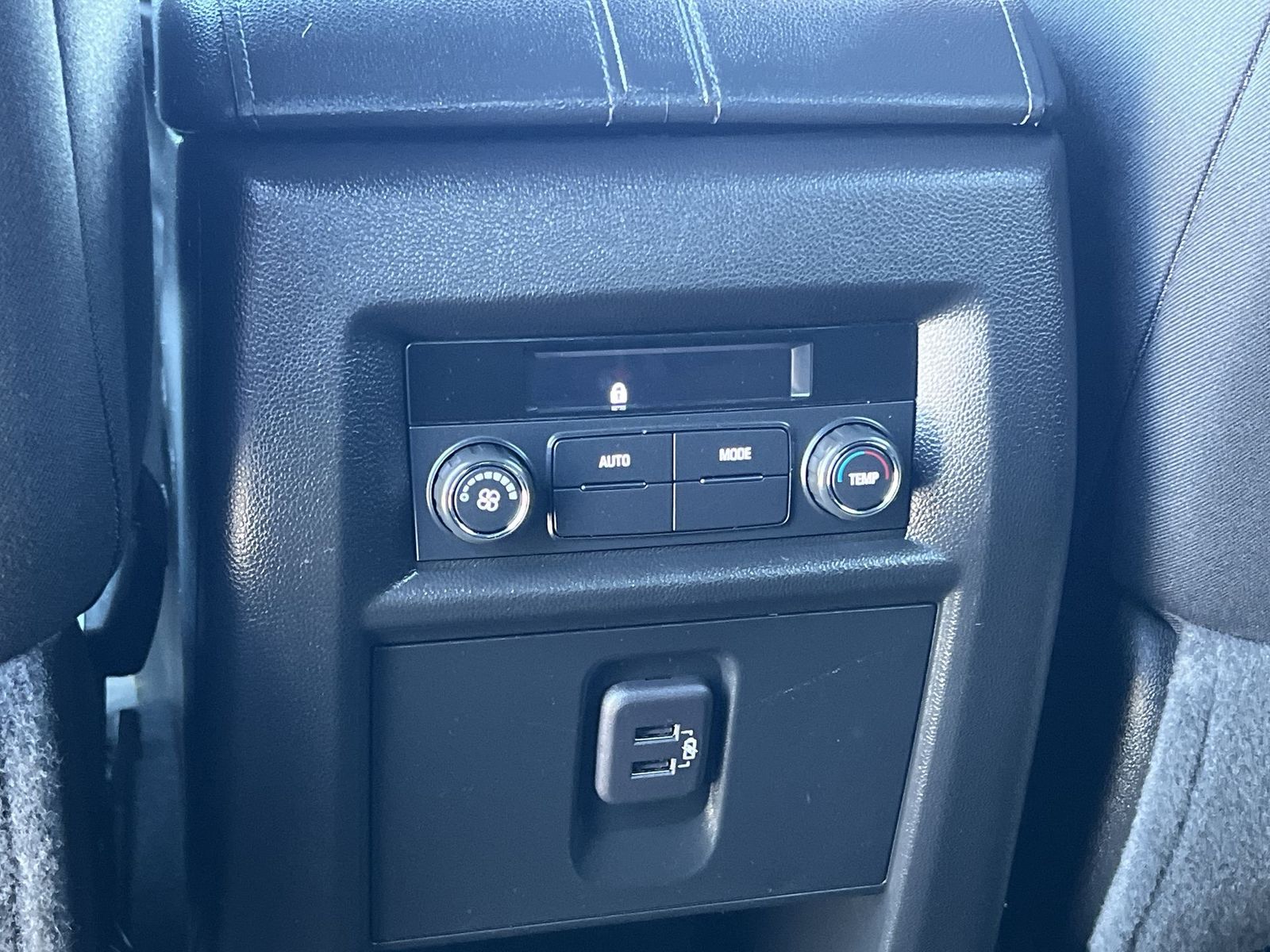 used 2023 Chevrolet Traverse car, priced at $36,076