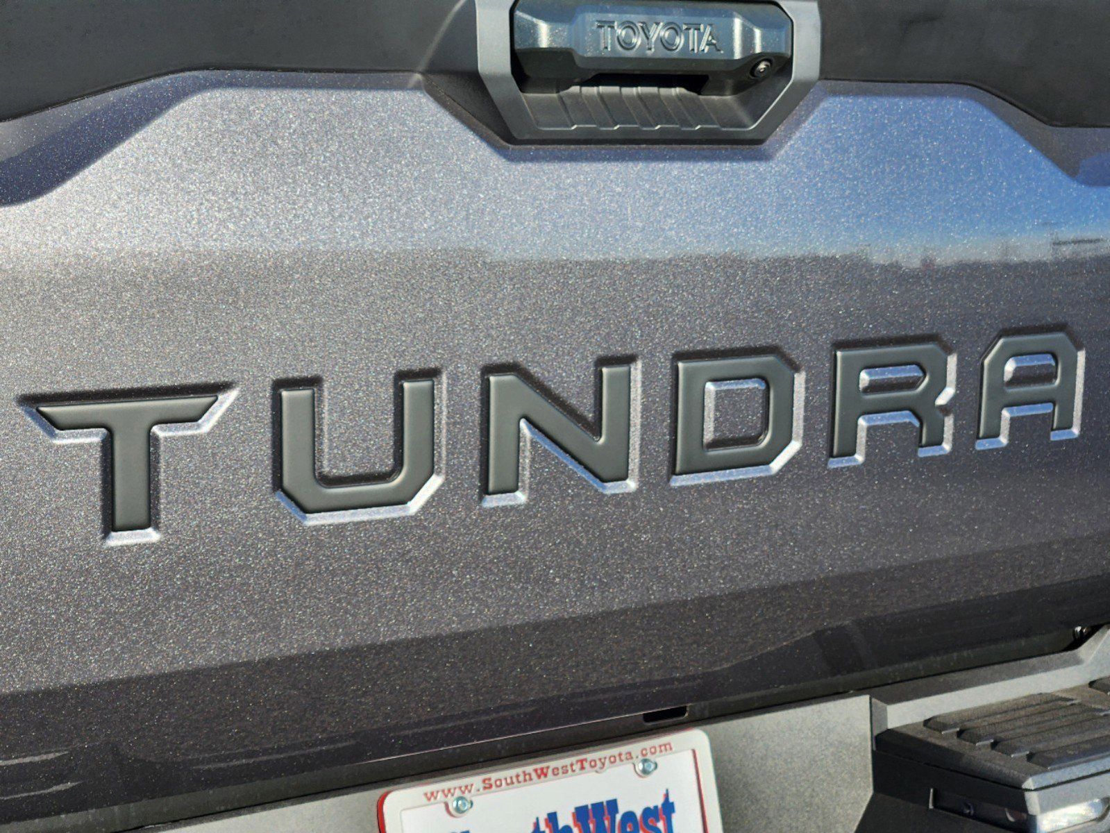 2025 Toyota Tundra SR5 9