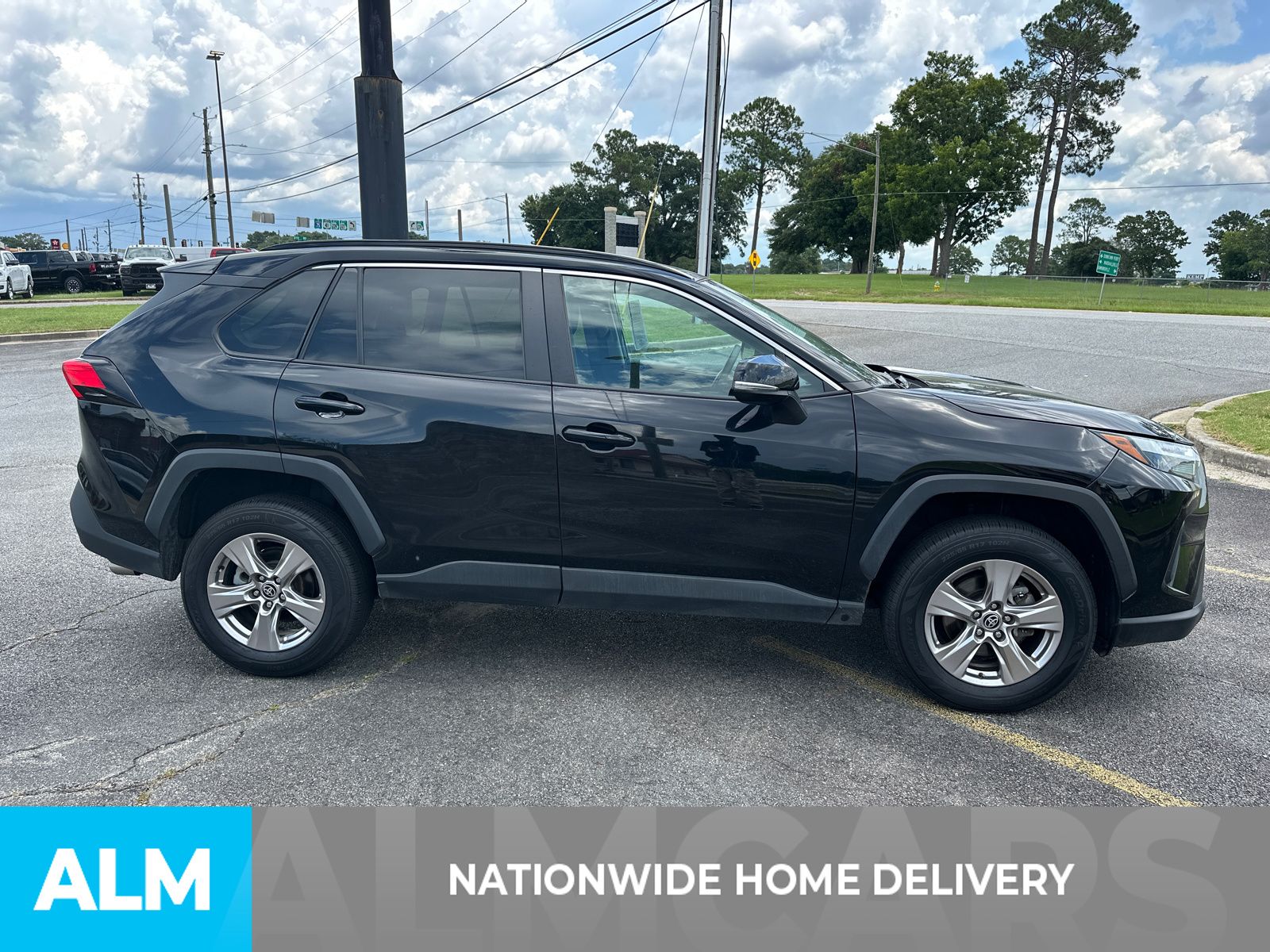 Used 2023 Black Toyota XLE image 4