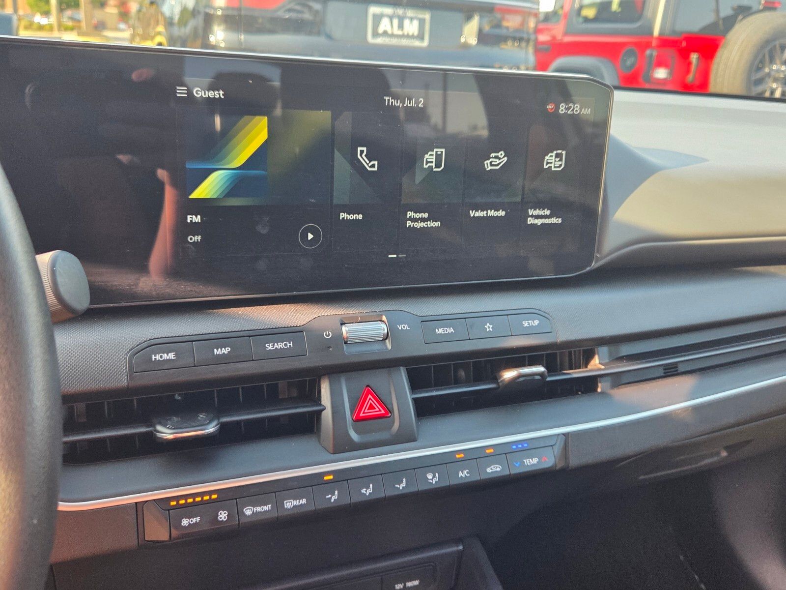 Used 2025 White Kia LXS image 19