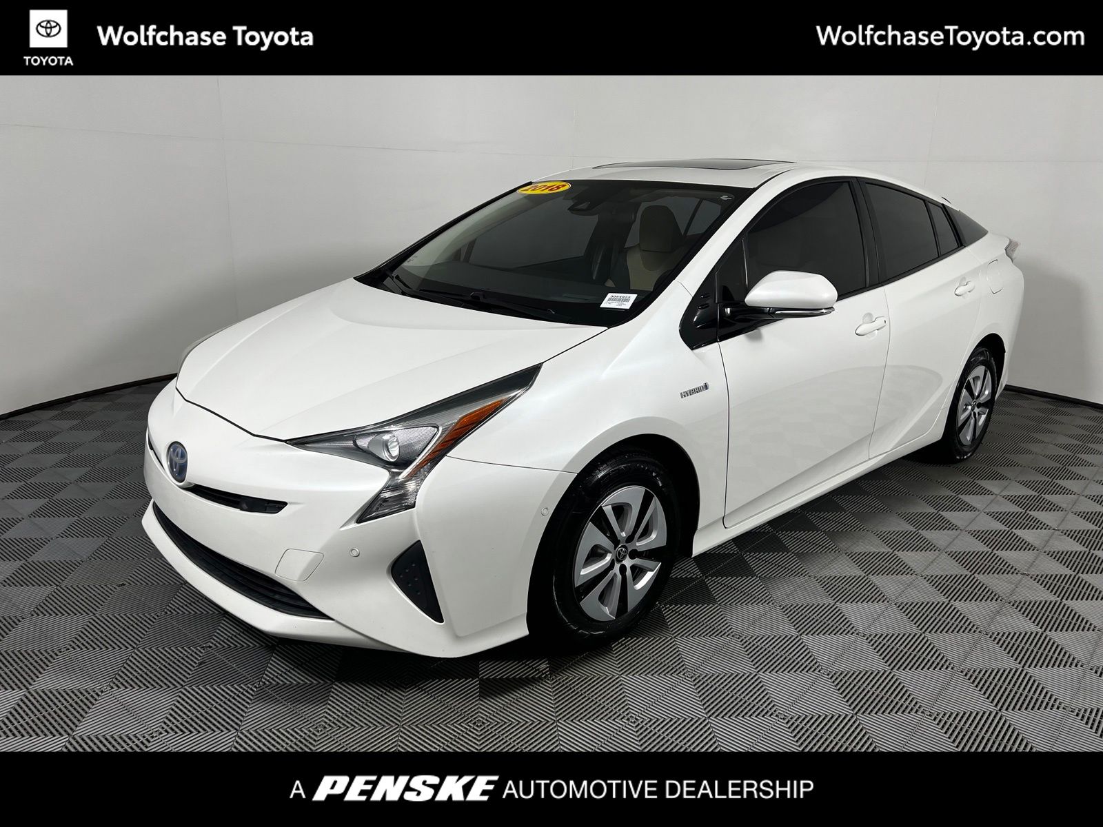Thumbnail: 2018 Toyota Prius - 1