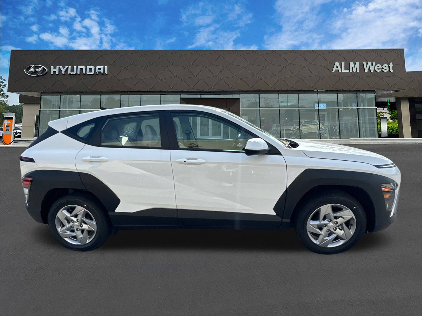 Certified Used 2026 White Hyundai SE image 4