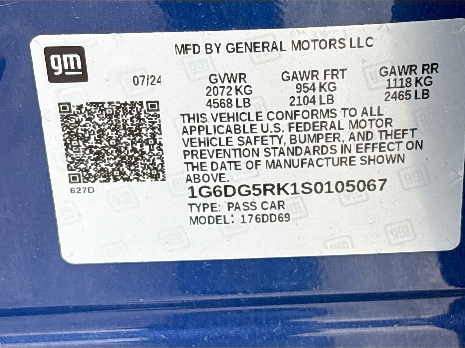 Used 2025 Blue Cadillac Sport image 31