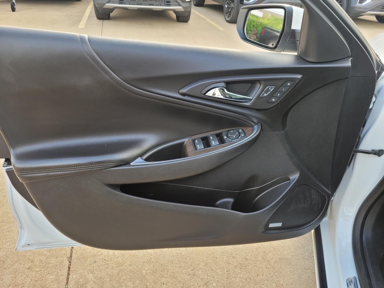 used 2018 Chevrolet Malibu car, priced at $16,900