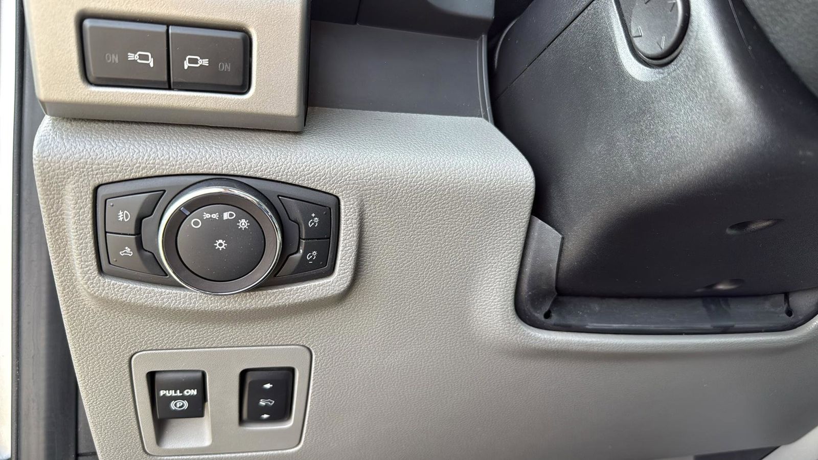 Used Car 2019 Ford F-150  Lariat For Sale Under $20,000 In Austin, Texas