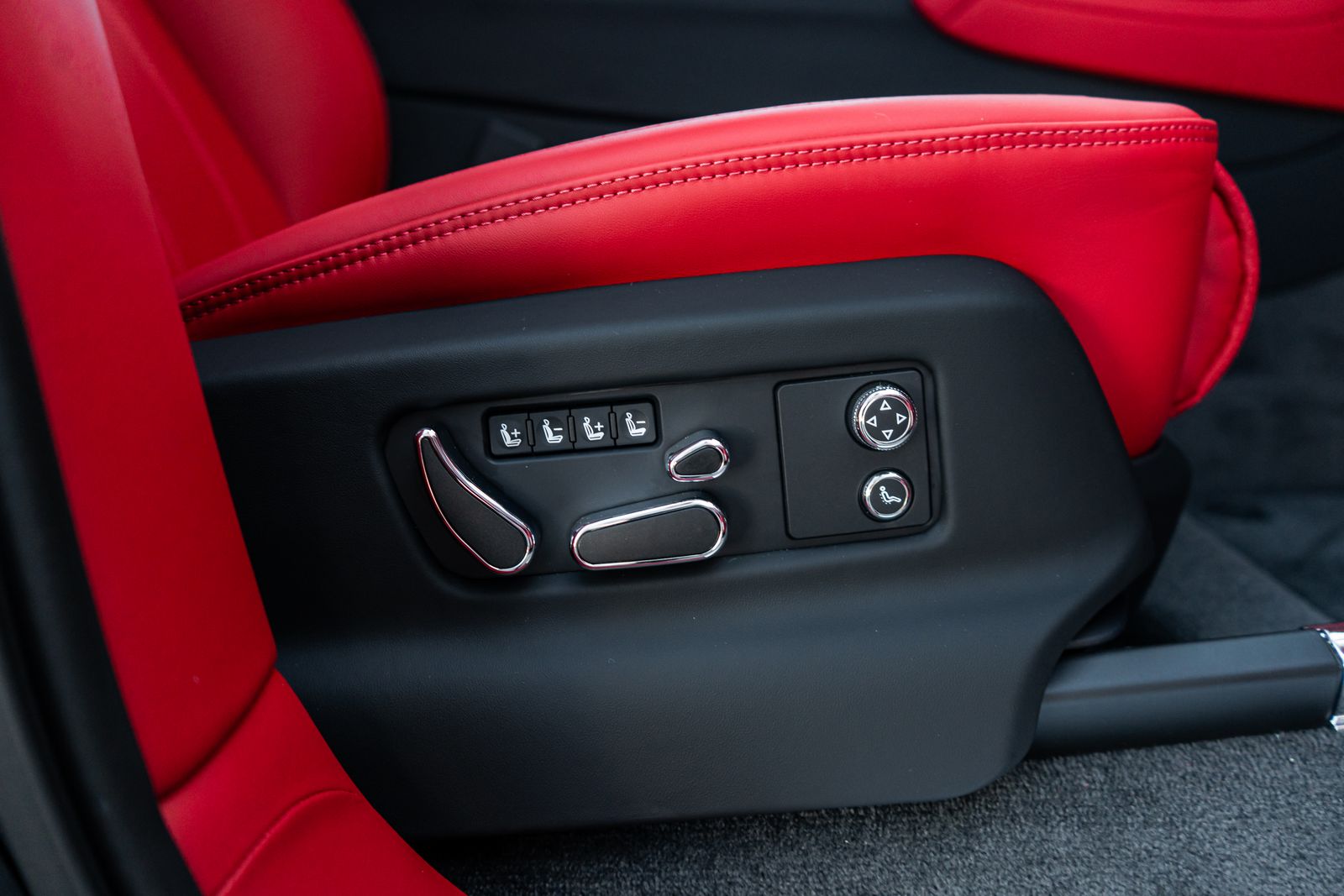 2024 Bentley Bentayga Base - Photo 43