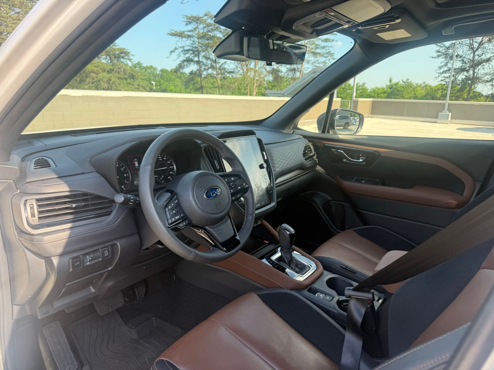 Used 2025 White Subaru Touring image 8