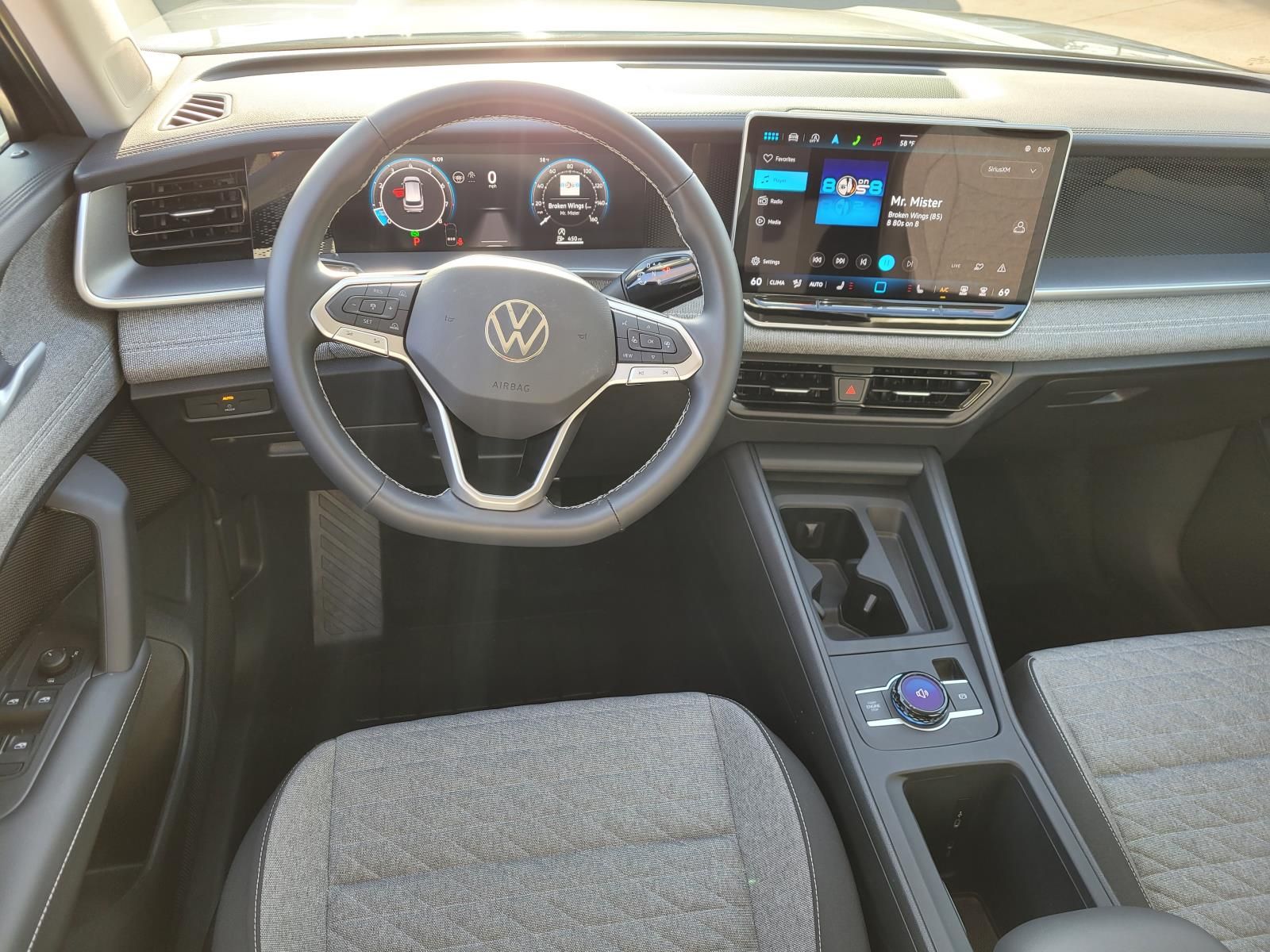 used 2025 Volkswagen Tiguan car, priced at $25,900