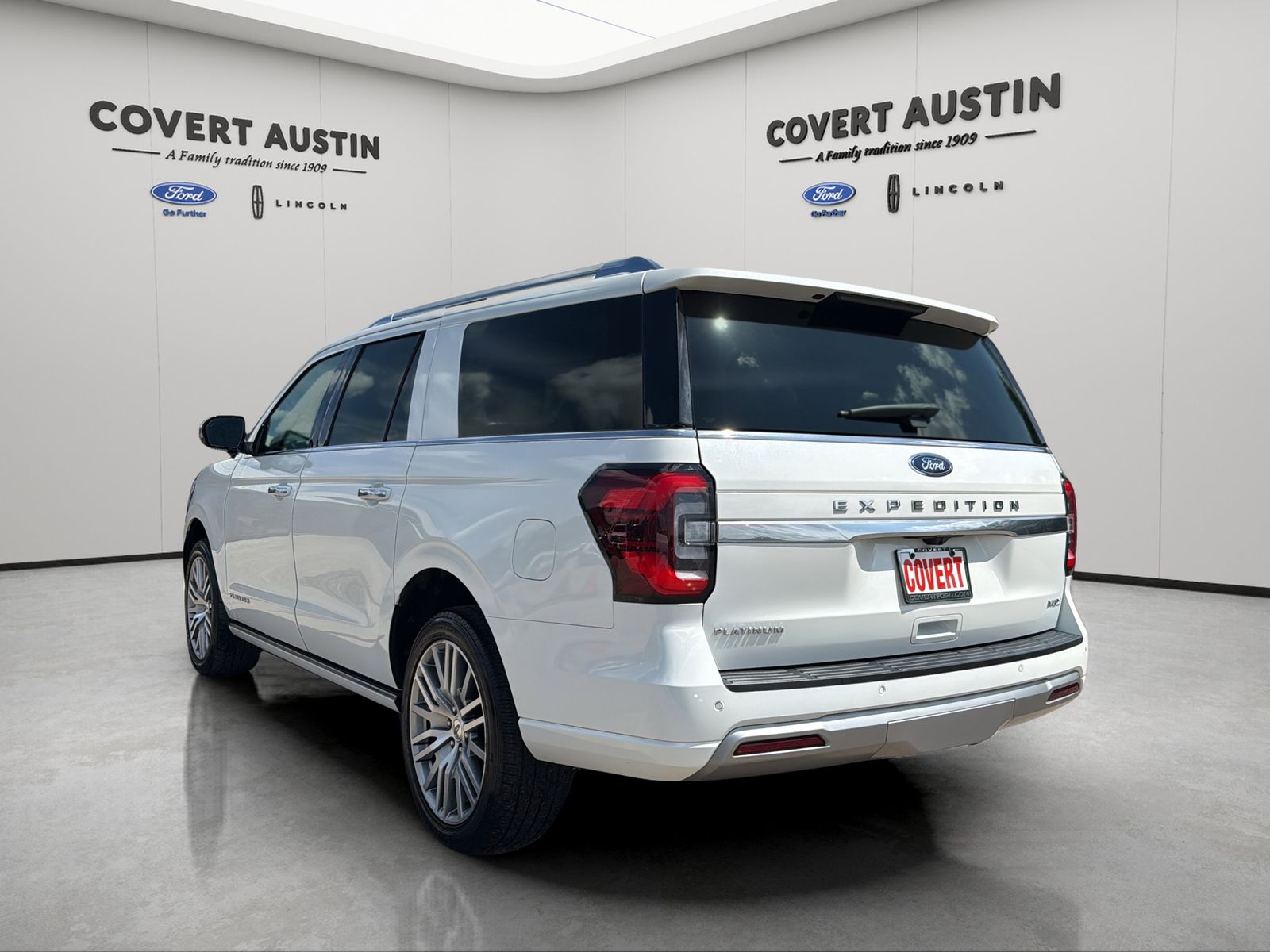 Used Car 2023 Ford Expedition Max  Platinum For Sale Under $60,000 In Austin, Texas