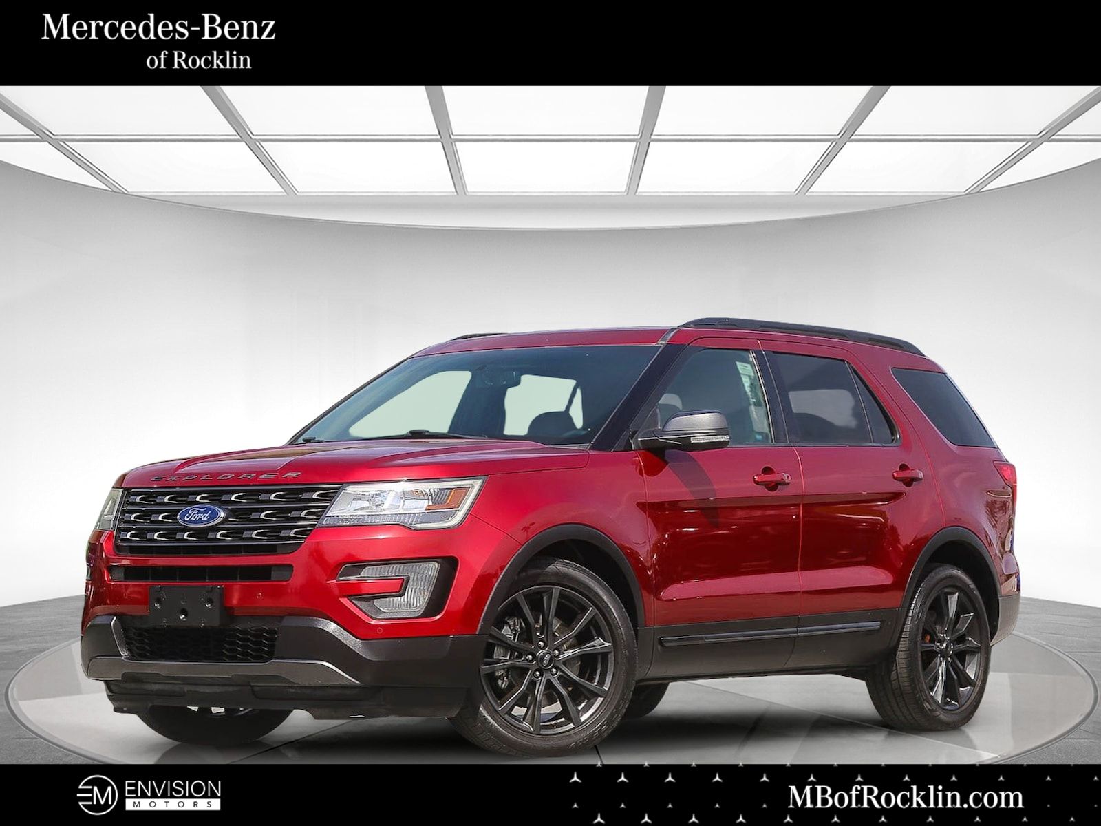 Ruby Red Metallic Tinted Clearcoat 2017 Ford Explorer XLT SUV / Crossover Front-Wheel Drive 6-Speed Automatic