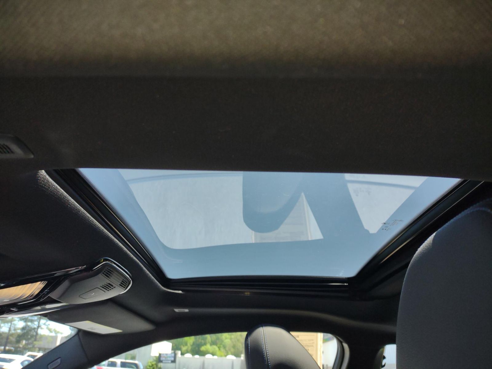 Used 2023 White BMW M240i image 9