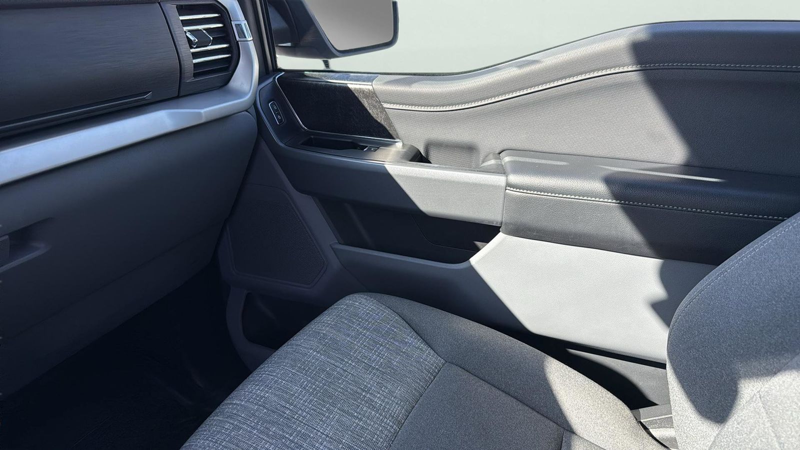 Used Car 2022 Ford F-150  Xlt For Sale Under $50,000 In Austin, Texas