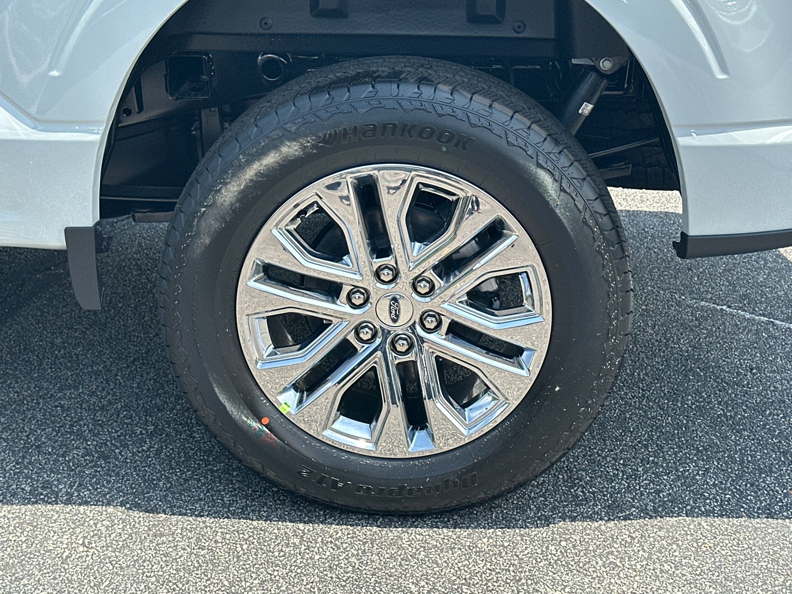 New 2026 Avalanche Ford Lariat® image 21