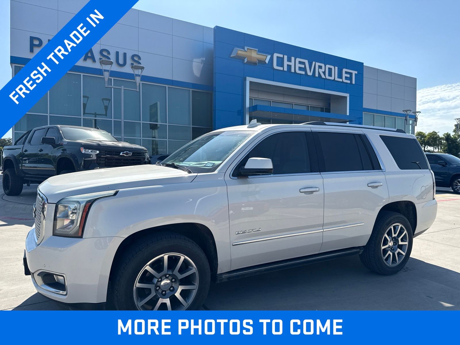 White Diamond Clearcoat 2015 GMC Yukon SUV / Crossover 4X2 8-Speed Automatic
