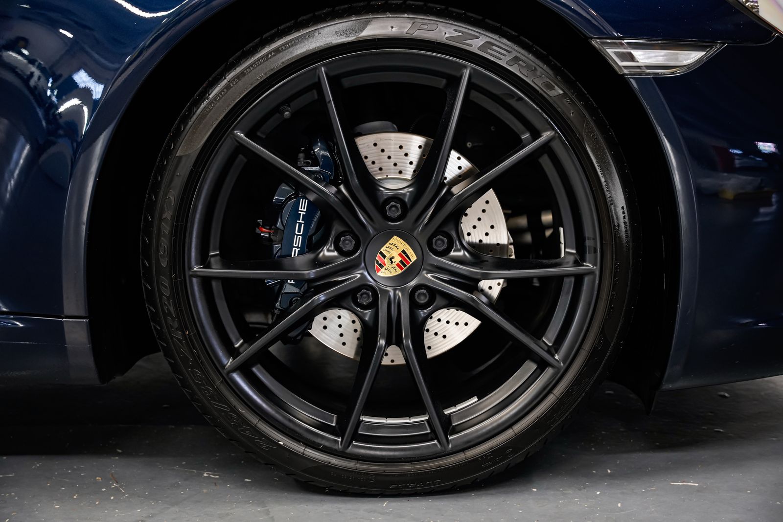 2017 Porsche 911 Carrera — photo 44