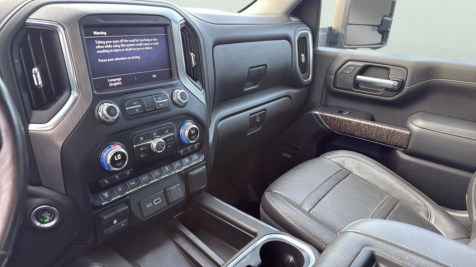 Used Car 2022 Gmc Sierra 2500hd  Denali For Sale Under $60,000 In Austin, Texas