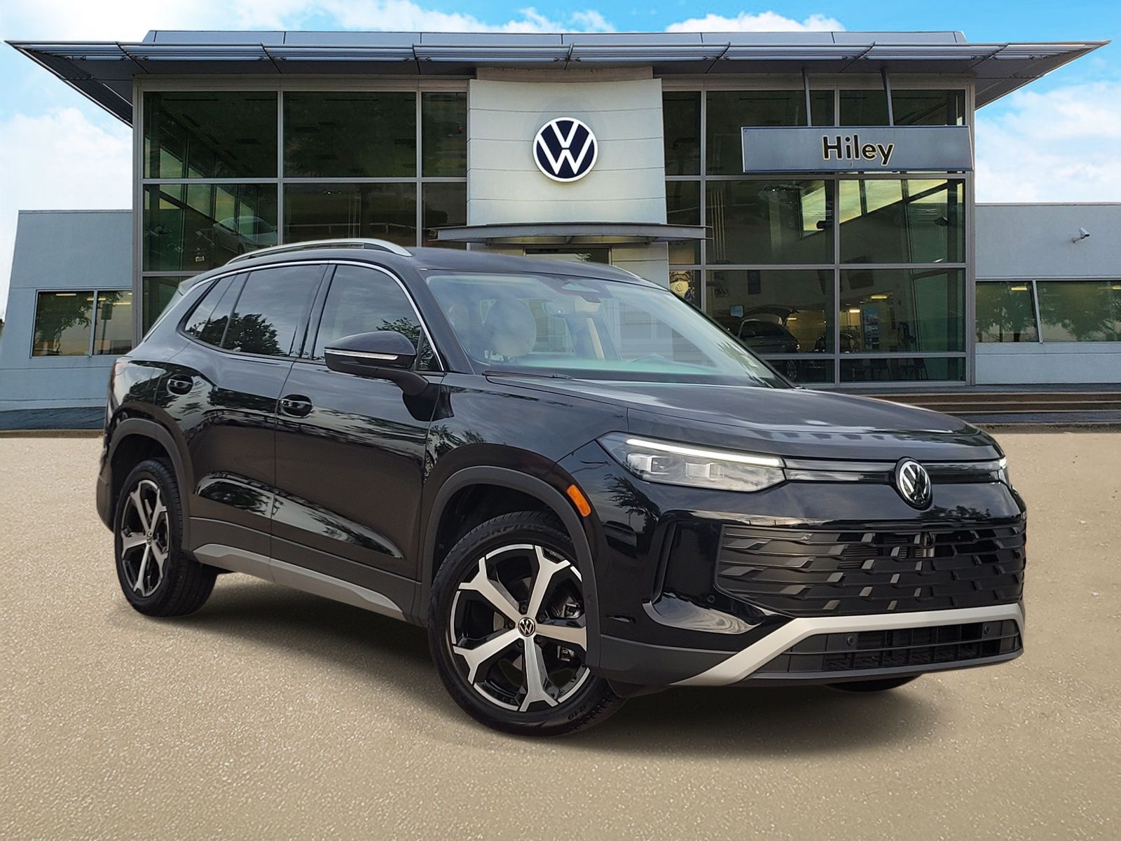 2025 Volkswagen Tiguan 2.0T SE