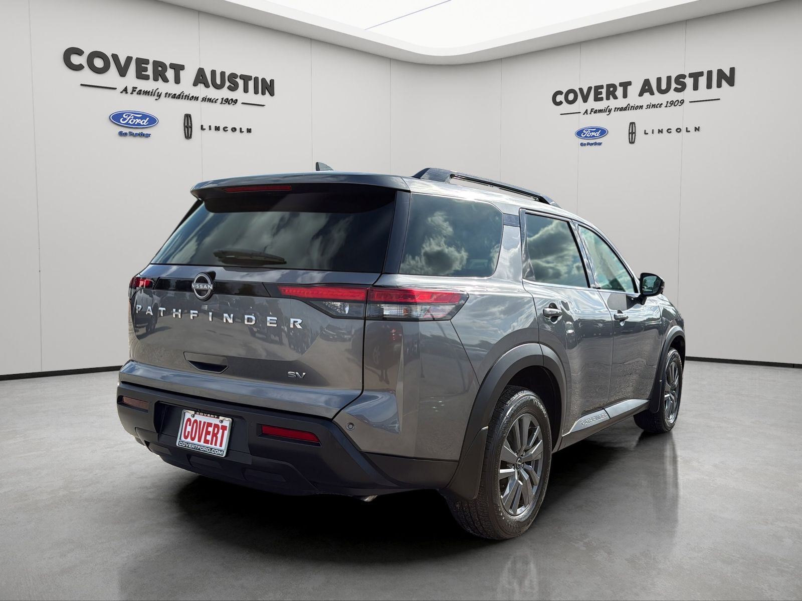 Used Car 2024 Nissan Pathfinder  Sv For Sale Under $30,000 In Austin, Texas