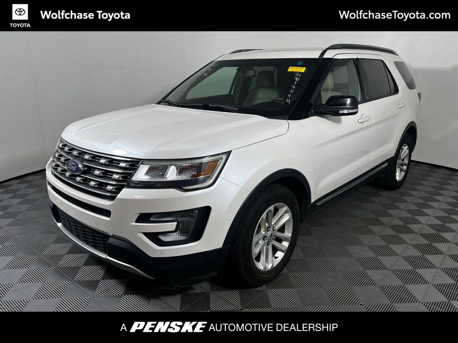Thumbnail: 2017 Ford Explorer - 1