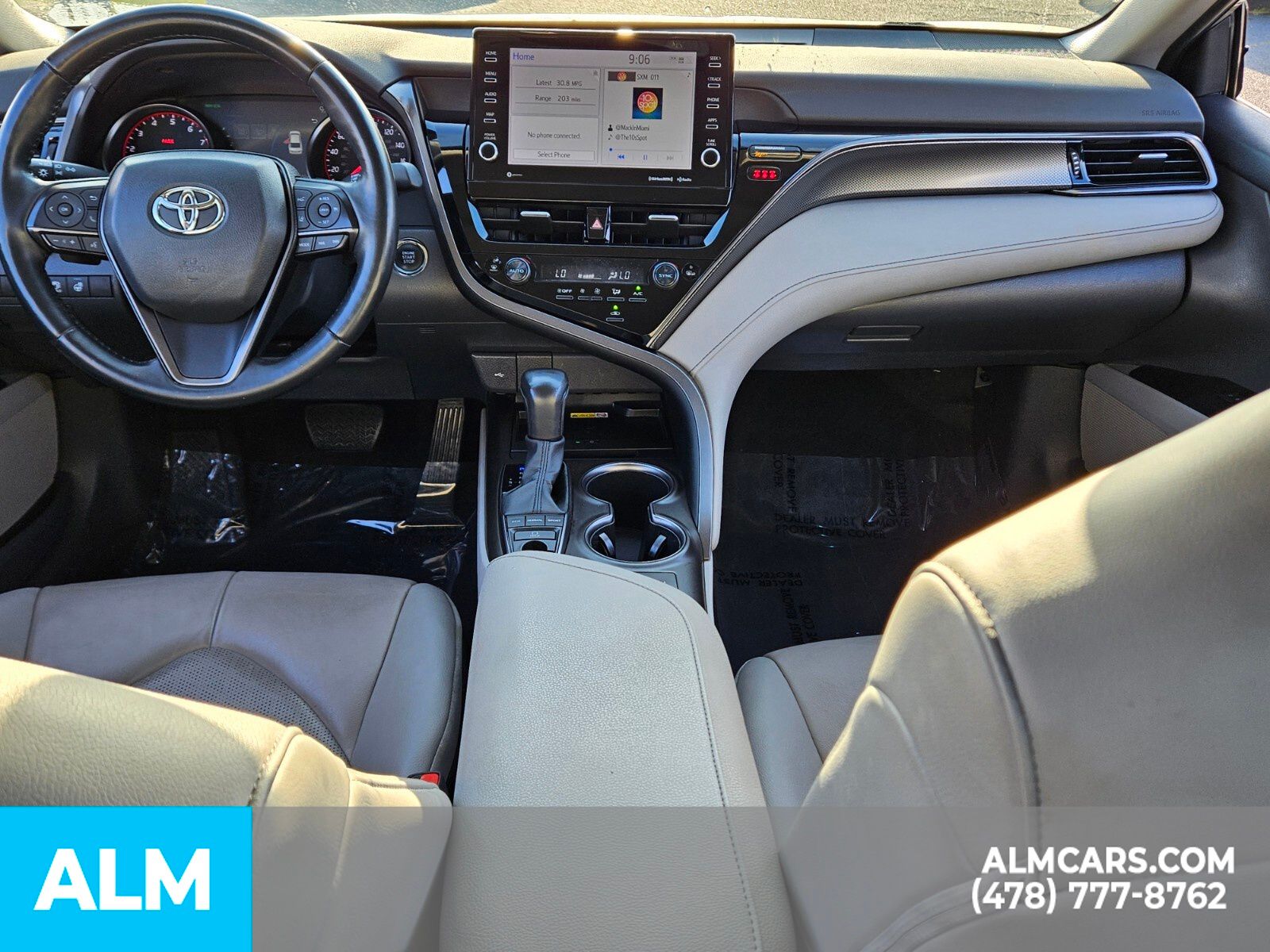 2023 Toyota Camry XSE photo 6