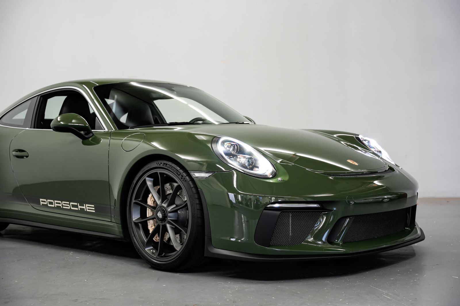 2019 Porsche 911 GT3 — photo 42