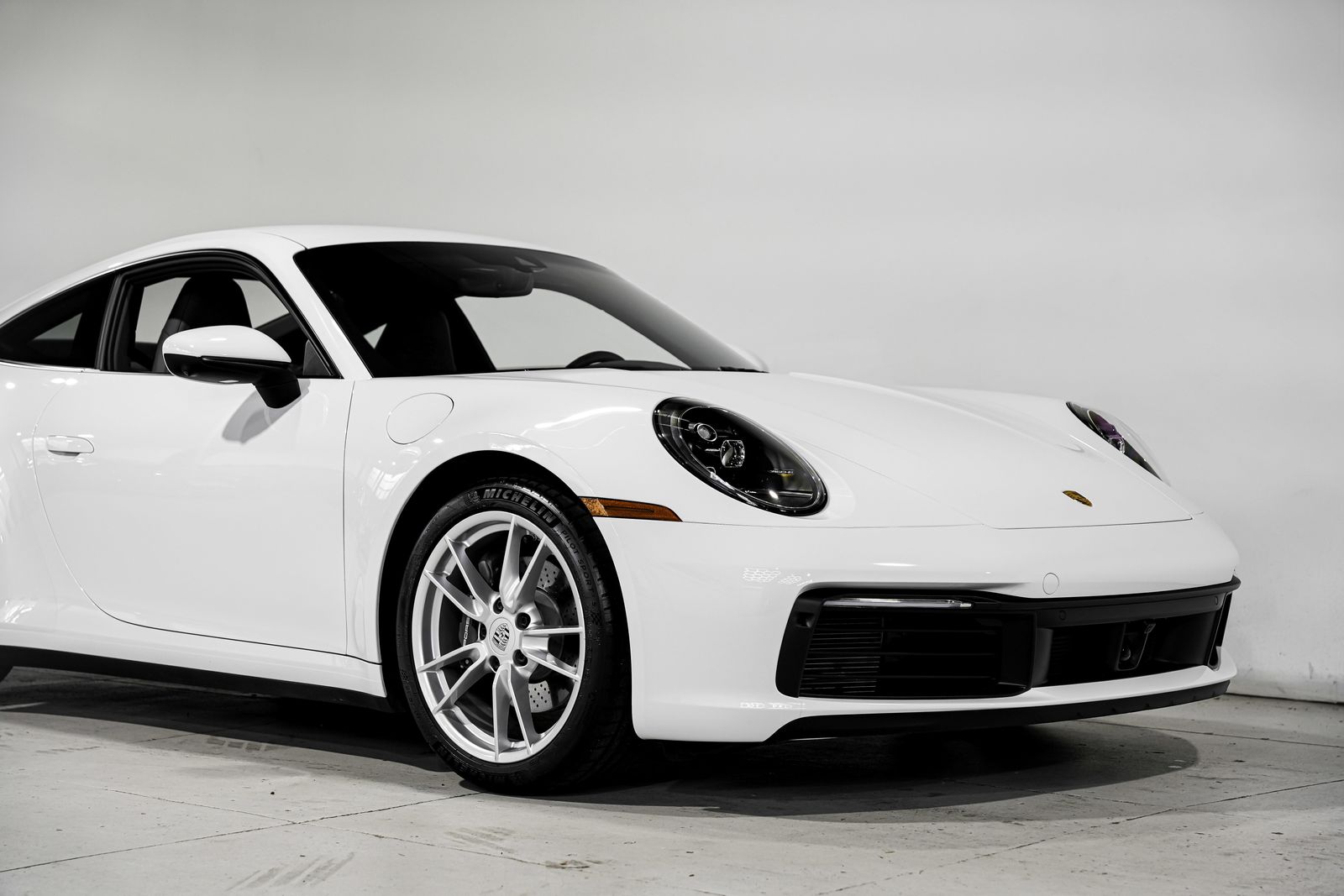 2023 Porsche 911 Carrera — photo 41