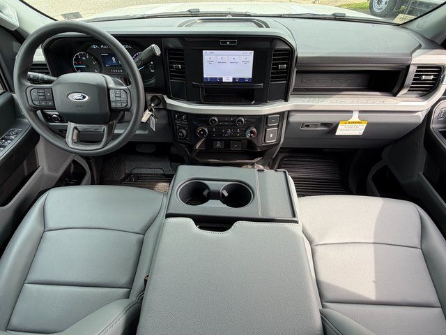 New 2026 Oxford White Ford XL image 18